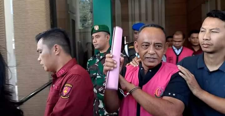 Kejaksaan Negeri (Kejari) Sungai Penuh menahan Kepala Desa Batang Merangin, berinisial SM, serta mantan Penjabat (Pjs) Atas Dugaan Tindak Pidana Korupsi Dana Desa Tahun Anggaran 2021