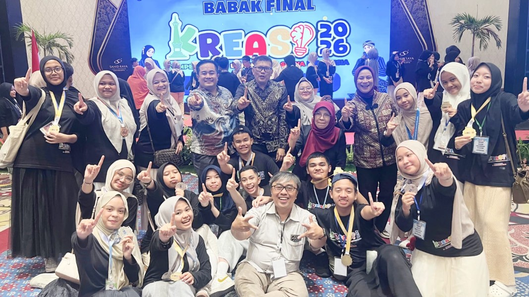 MTsN 1 Kota Pekanbaru Raih Juara Umum I Nasional KREASI 2026, Bawa Pulang Medali Terbanyak ke Riau.