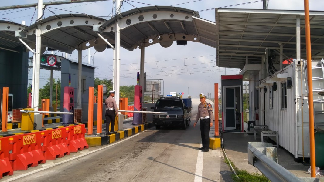 Antisipasi Lonjakan Arus Long Weekend, Ditlantas Polda Riau Sebar Personel di Titik Rawan